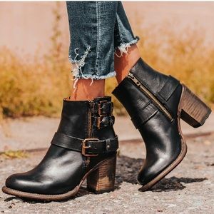 FreeBird Bolo black boots